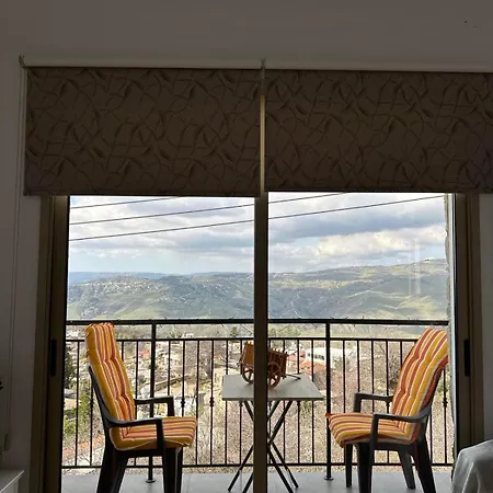 Chambous House Apartment